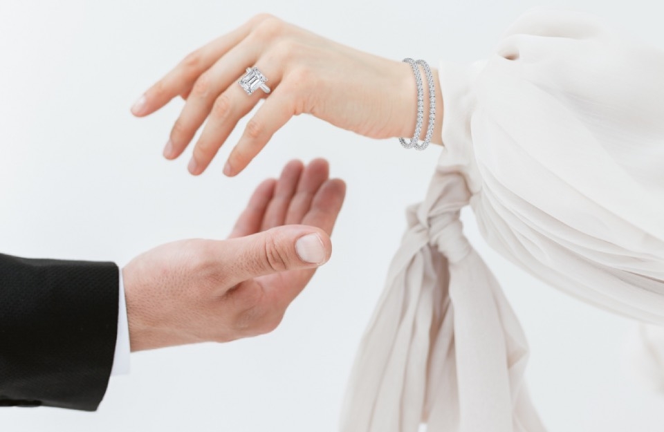 Over <span>Allegro</span> Image